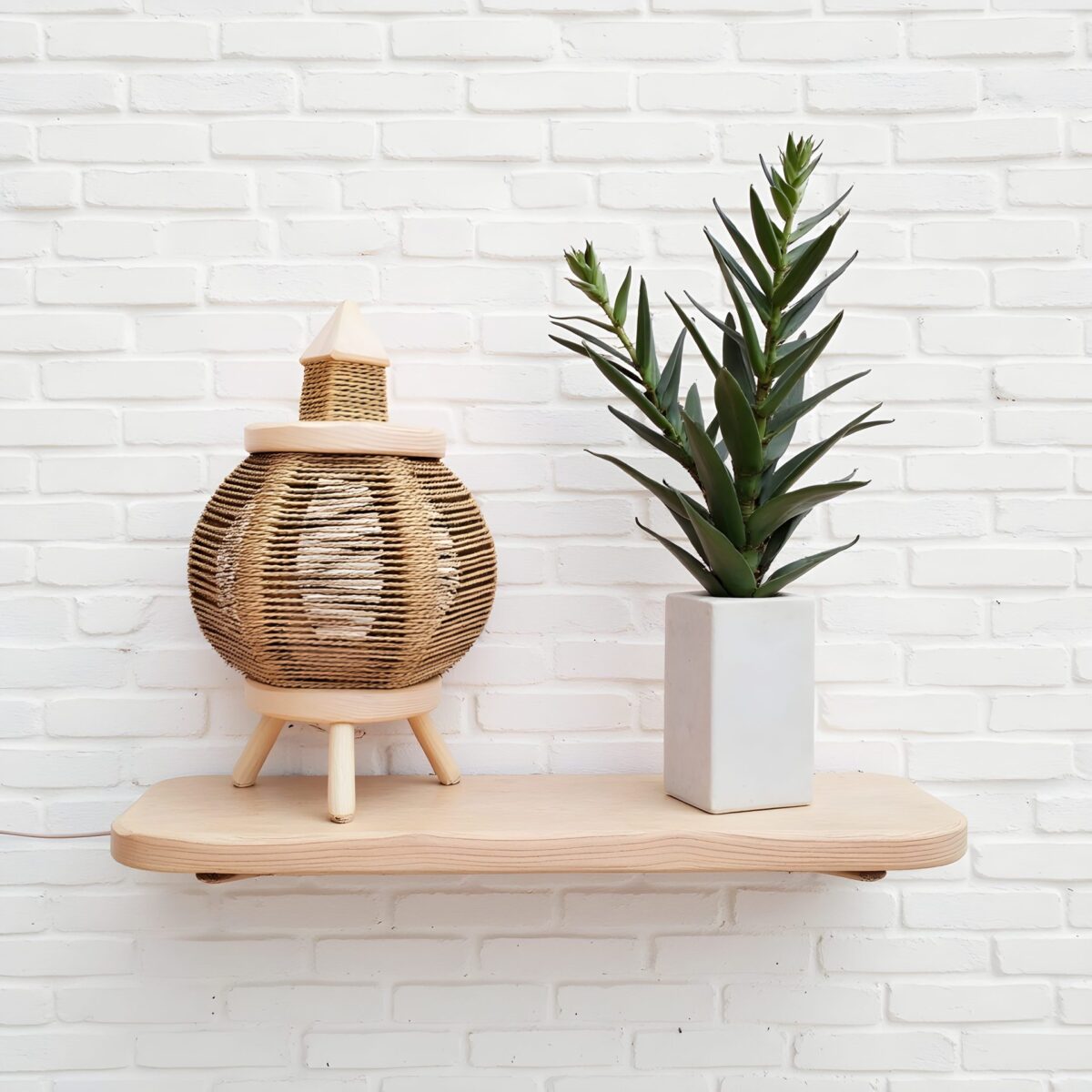 Handwoven Moroccan Straw Table Lamp with Wooden Base – 14″ Boho Lighting - Image 7