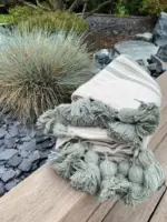 Handmade Throw with Tassels – Cozy & Boho Style Blanket - Image 8