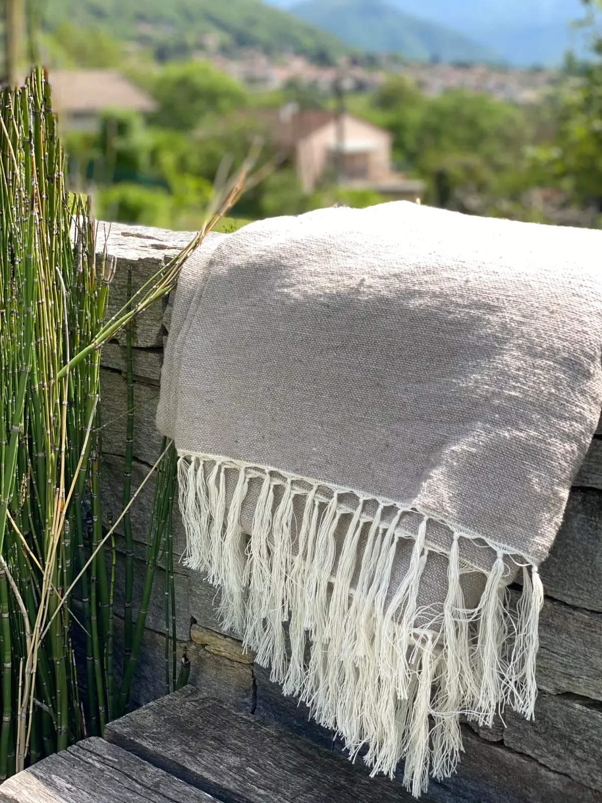 Handmade Throw with Tassels – Cozy & Boho Style Blanket - Image 3