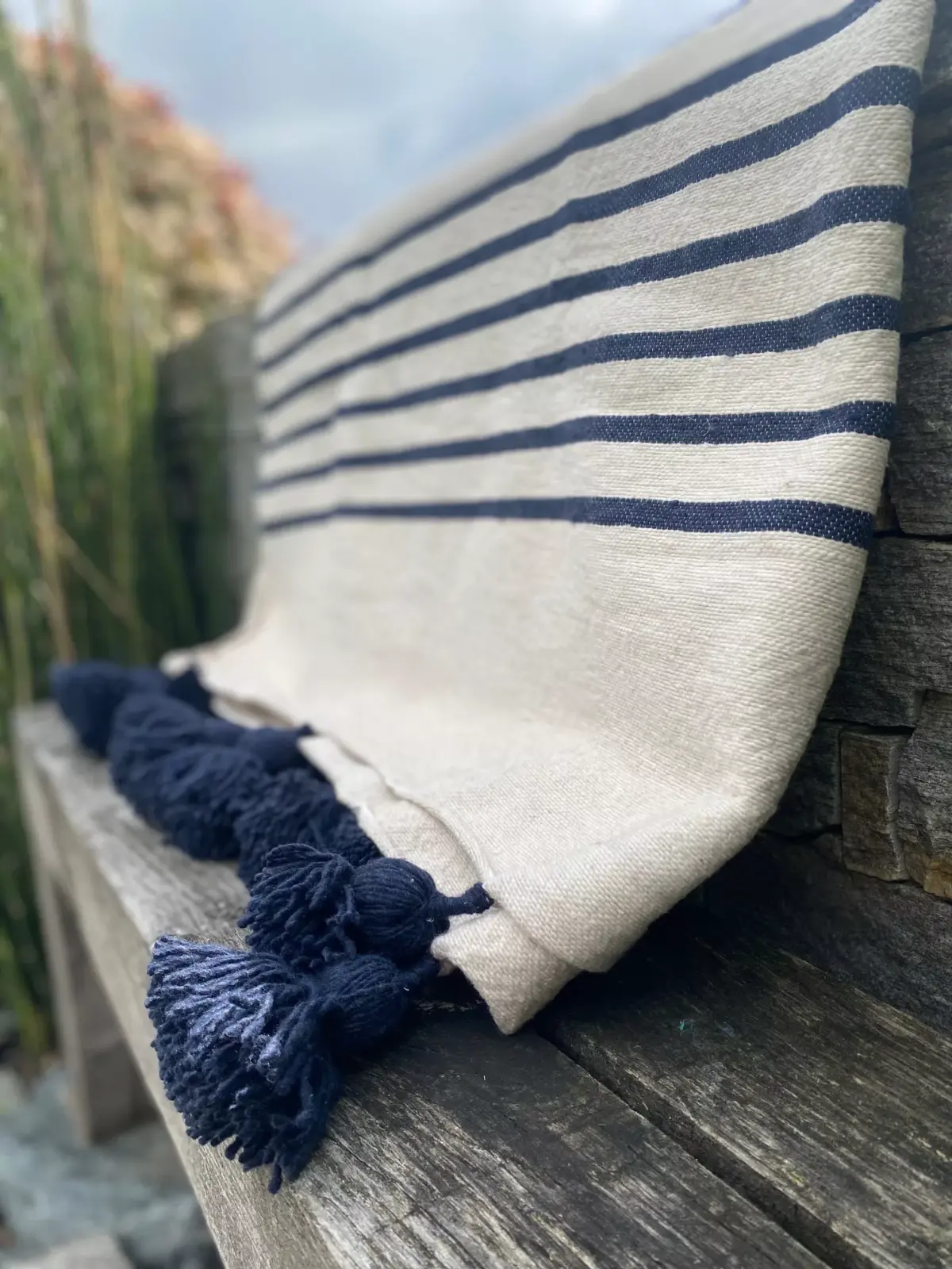 Handmade Throw with Tassels – Cozy & Boho Style Blanket - Image 3