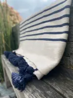 Handmade Throw with Tassels – Cozy & Boho Style Blanket - Image 3