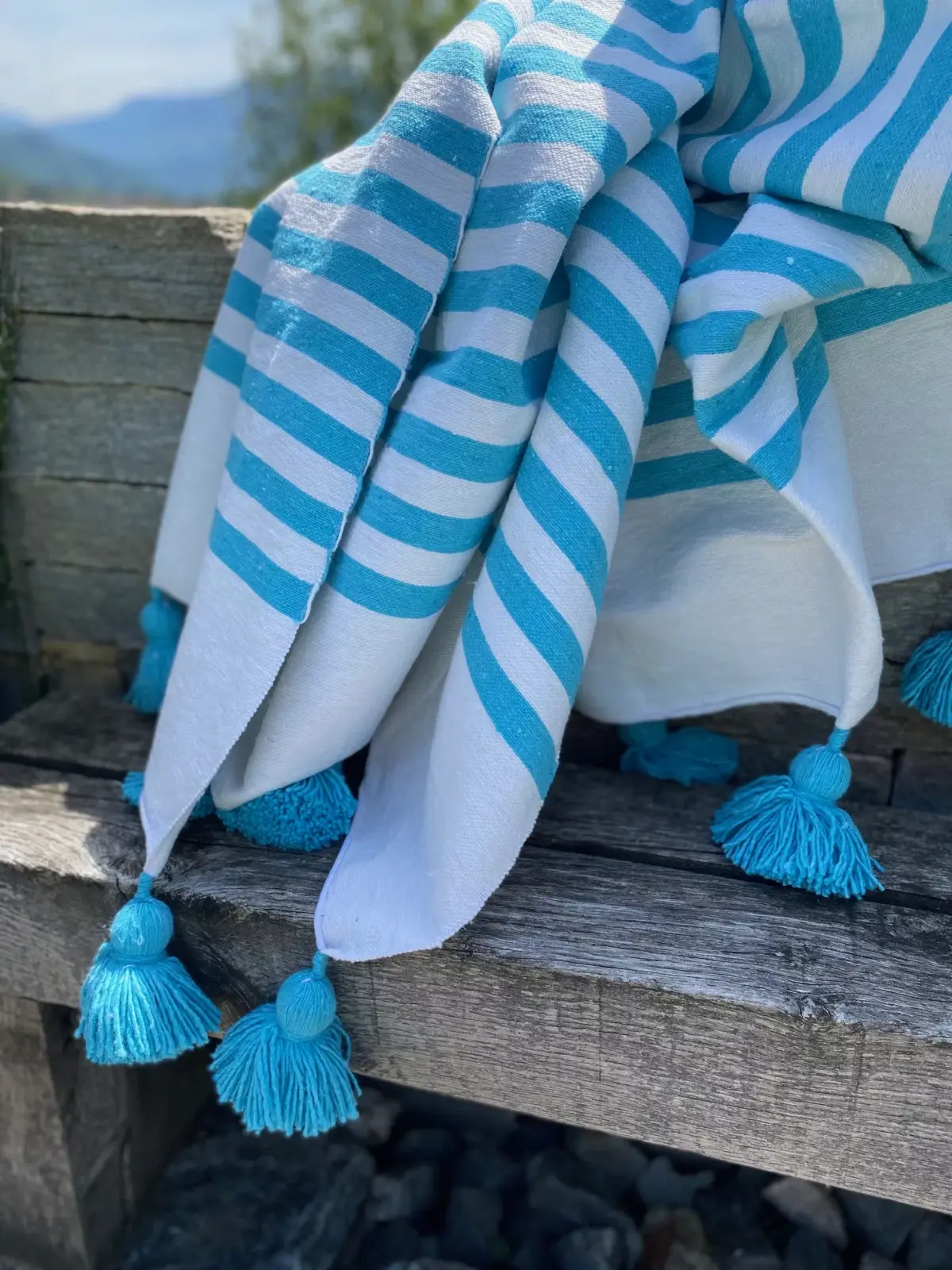 Handmade Throw with Tassels – Cozy & Boho Style Blanket - Image 3