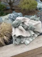 Handmade Throw with Tassels – Cozy & Boho Style Blanket - Image 3