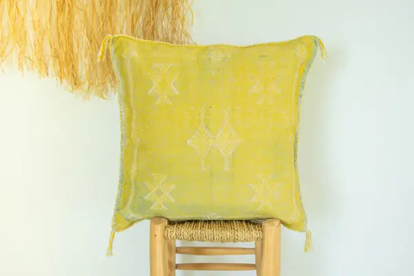 🌿 Moroccan Cactus Silk Pillow Cover – Handwoven Artisan Décor