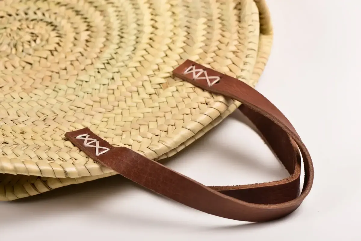 Round Straw Bag With Leather Handles - Image 3