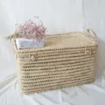 Craft trunk in palm - Image 3