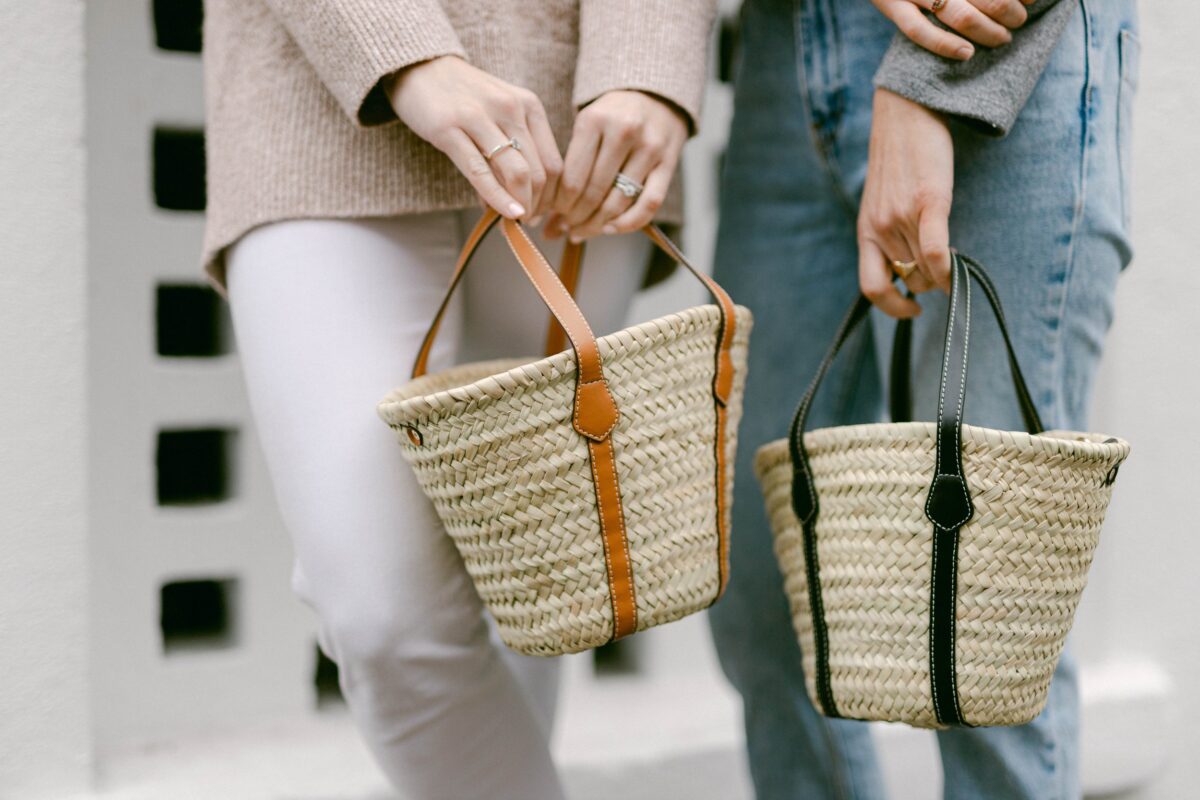 Pia Tote – Chic Vegan Leather Crossbody Bag - Image 1