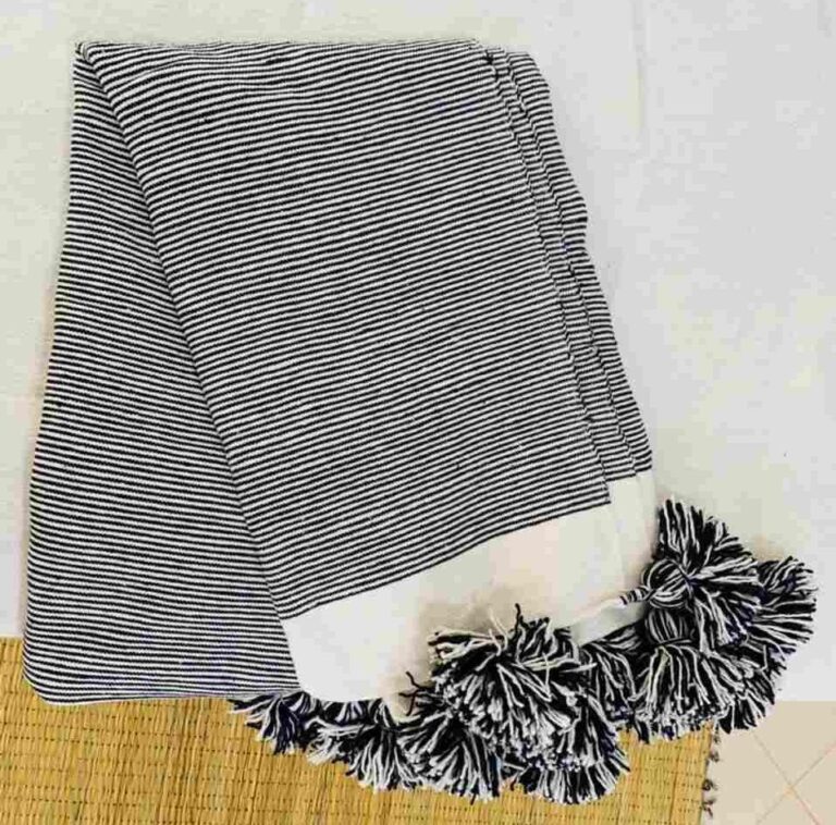 Handwoven Moroccan Cotton Bedspread – Authentic Boho Throw Blanket (Multiple Sizes)