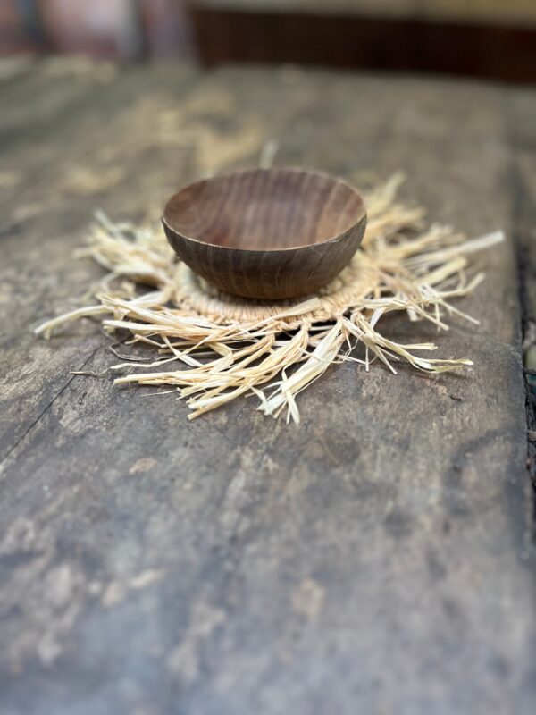 Set of 4 Handmade Raffia Coasters – Natural Woven Cup Mats – Boho Table Decor