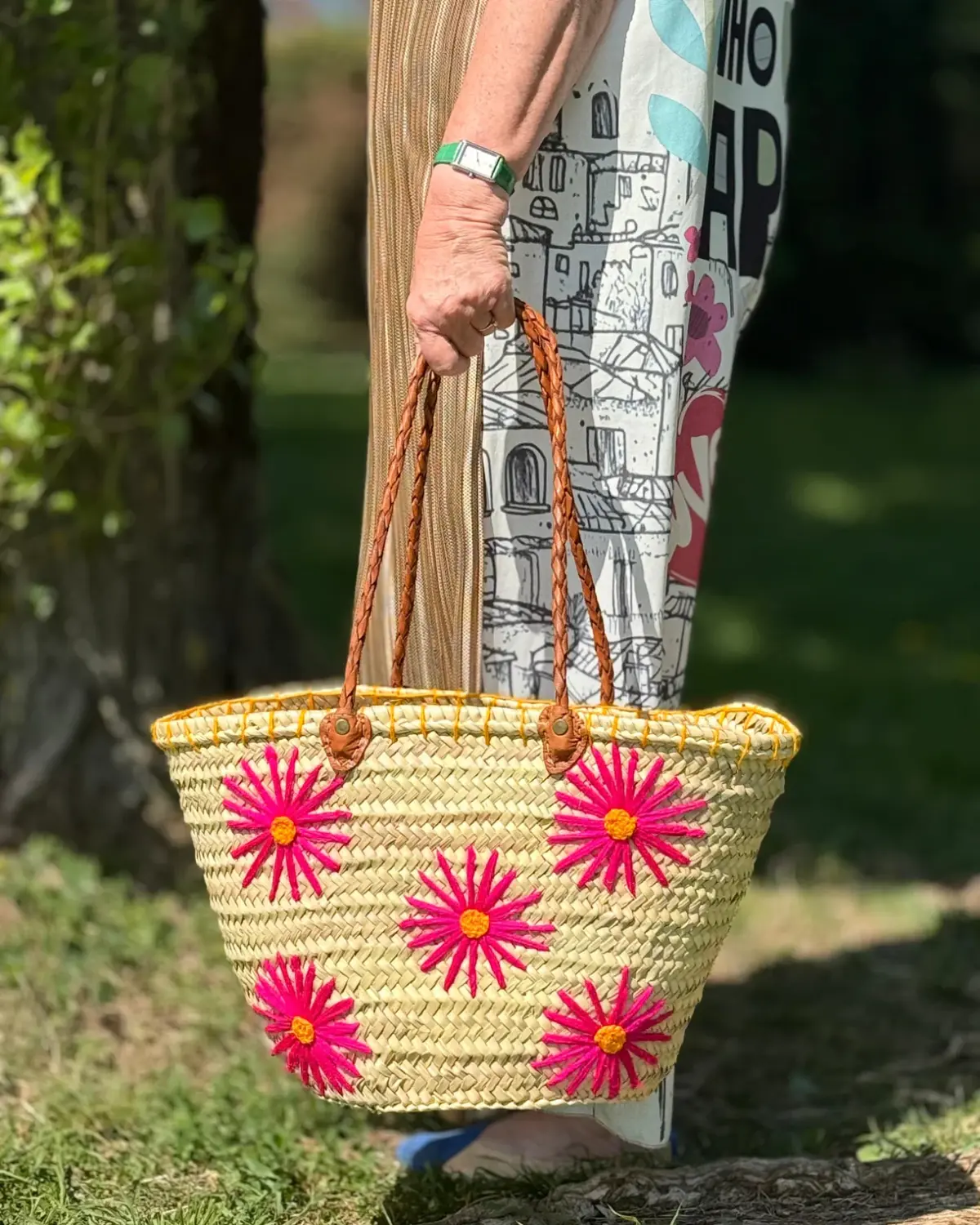 Handmade Palm Leaf Basket with Fuchsia Flower Embroidery – Moroccan Artisan Craft, Leather Handles, Unique & Authentic
