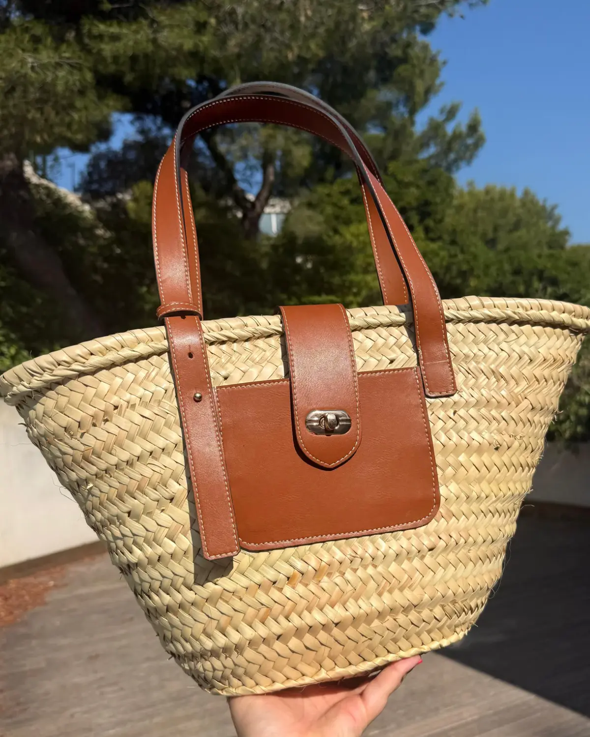 Handwoven Raffia & Leather Basket “Soleil Nomade” – Boho Chic, Lightweight & Spacious, Available in Camel, Black & Ecru