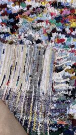 Moroccan Berber Rug in Recycled Textiles – 117 x 159 cm | Handmade Sustainable Carpet - Image 5