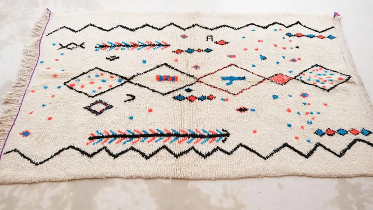 Pure Wool Moroccan Berber Carpet – Handmade Runner Rug Dimensions: 135 x 233 cm - Image 3